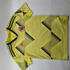 Adidas Colombia soccer jersey yellow boys medium